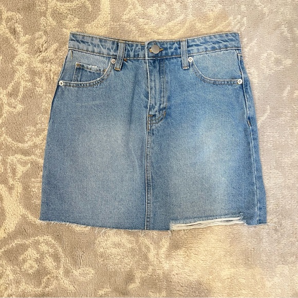 Abound Light Wash A-Line Denim Mini Skirt Size 26 - Picture 3 of 6